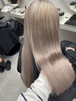 天神美容室&nbsp;『福岡美容室/ayana』ケアブリーチで作る艶ハイトーン！