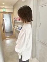 ヨーク(YOKE)&nbsp;YOKE 垢抜けボブ切りっぱなしボブ外ハネボブアッシュベージュ