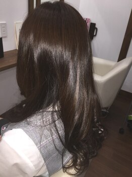 美容室 十色の写真/いつまでもキレイでいたい大人女性におすすめ♪大人女性特有のお悩みを解決し魅力溢れる理想のスタイルへ！