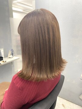 エル 新小岩(elu) 美髪/ワイドバング/レイヤーカット/くすみベージュ/新小岩駅