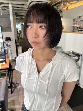 カフ(CAF) CAF松本/ダークグレー/顔まわりレイヤーボブ