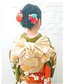 ヘアーメイク ティアラ(Hair make Tiara)の写真/池袋西口徒歩30秒【Tiara】《振袖&ヘアセット￥13800～》可愛いを妥協したくない特別な日に!早朝は問合せを