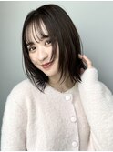 くびれヘアミディアムヘア小顔カット顔まわりレイヤー外はね渋谷