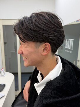 アニー 松戸(ANNI) ミディアムヘア/暗めカラー/グランマッシュ/松戸駅