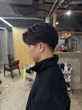 フリーラ 京都河原町三条店(freera) 【kiho】刈り上げショート