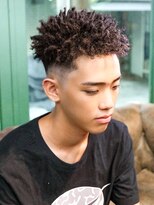 プロショップウェーブ セカンド(PRO SHOP WAVE II)&nbsp;スペインカール/フェザーパーマ/メンズパーマ/テーパーフェード