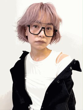 バロンフェム(baLon.fem) フレンチボブと柔らかさくすみピンク