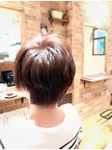 首元スッキリショートスタイル