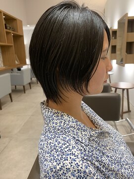 トップヘアーヒルズ 安城(TOP HAIR HILLS) スプリングショート/ニュアンスカラー/アッシュブラック