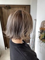 シーン(hair design SCENE) ≪谷添担当≫エアタッチグレージュパツっとボブ