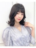 くびれミディアムヘア☆透明感グレージュカラー☆前髪が可愛い☆