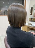 オリーブベージュ×ボブ×ナチュラル