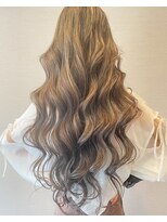 ヘアーサロン TLP&nbsp;ハイライト32ミリ巻髪