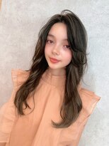 ロンド フィーユ(Lond fille) ロングナチュラル巻き髪くびれヘア担当平川友理