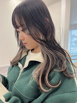 ミミヘアーガーデン(mimi hair garden) インナーカラー / ホワイトベージュ×ブラック/20代30代