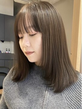 ノイカーム(noi Calm) 顔周りレイヤーカットグレージュカラーくびれボブベージュカラー