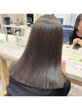 アクト 十条店(ACT) 赤みを抑えるオリーブグレージュ