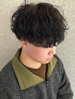 ヒュイル バイ ニアウ(Hwyl by Niau) シャドウパーママッシュメンズパーマスパイラルパーマ伊勢崎