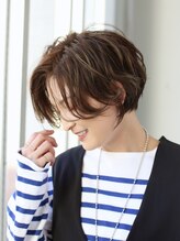 フェリチタ フィロ 大泉学園(FELICITA filo) 前下がりショート×ハイライト