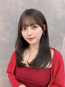 クム(kumu) 【kumu】ミディアムレイヤー /顔周りカット/ 栄 / 名古屋