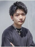 小久保styleフェザーパーマグレーブルーカラー刈り上げショート