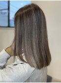 30代40代ダブルカラーミルクティアッシュデザインカラー透け感