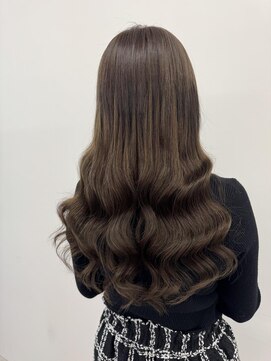 ロサ ファイブヘアー(Rosa..5Hair) 赤みが気になる方にオススメ！アッシュブラウン！