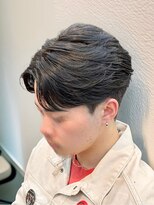 ビッケメンズヘア(Vicke Men's hair)&nbsp;フェザーパーマセンターパートダウンパーマニュアンスパーマ韓国