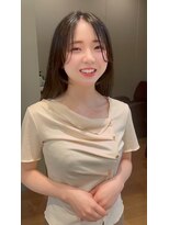 シダ(sida)&nbsp;顔まわり美人　結んでも下ろしても可愛い前髪