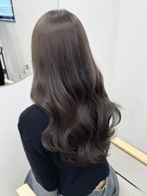 美髪矯正をかけてる髪でも巻くことが可能です◎