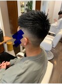 【フェード/ツーブロック】ブロックフェードアップバング