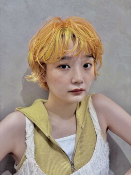 ヴィオットバイサロン(Viot by Salon) ショートボブ/ペールトーンカラー・デザインカラー