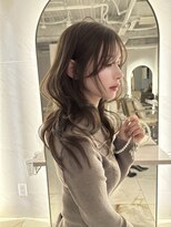 キティー サカエ(kiti SAKAE)&nbsp;グレージュ/レイヤーカット/ハッシュカット/オリーブベージュ/栄