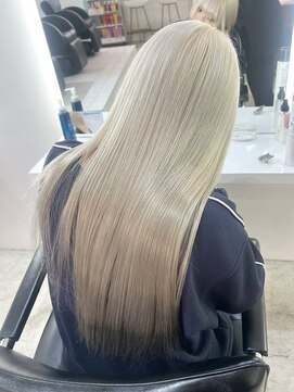 DATE梅田 ダブルカラー/ブリーチなしダブルカラー/ハイトーン【4月上旬OPEN（予定）】 ダブルカラー/ケアブリーチ/ミルクティーベージュ/レイヤー/梅田