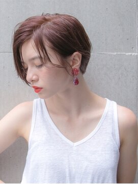 ルティア 池袋(Lutia) えりあしすっきりショート