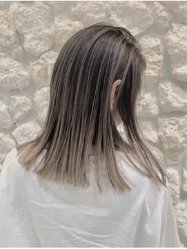 モアナ バイ ヘッドライト 沖縄豊見城店(Moana by HEADLIGHT) Moana豊見城＃バレイヤージュ#切りっぱなしボブ