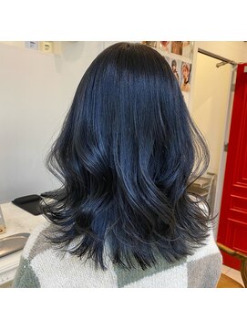 ノアズアーク 心斎橋(Noah's Ark) 深みブルージュ×レイヤーカット♪