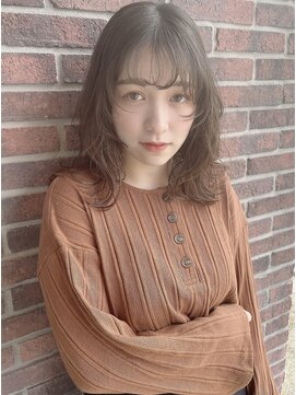 シー(CIE) 小顔ミディアム透明感アッシュベージュ/20代30代40代【CIE】原