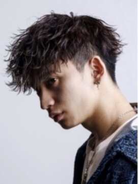 メンズサロン ゴールド 名古屋(GOALD) ◇メンズカット波打ち前下がりルーズツイストパーマツーブロック