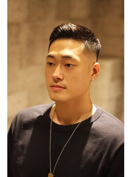 キングスマン トーキョー 国分寺(KINGSMAN TOKYO) アップバング/ツーブロック/スキンフェード[国分寺/国分寺駅]