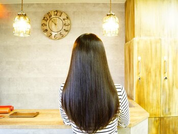 ナチュラル 岩切店(Natural)の写真/丁寧なカウンセリングであなたの”なりたい”を叶える♪髪質や骨格に合わせたカットで理想のスタイルに。