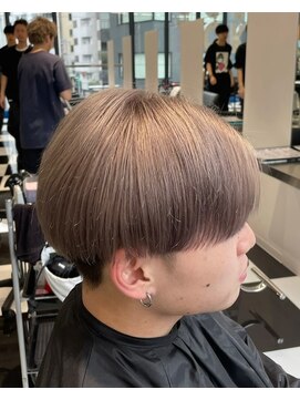 オーシャントーキョー(OCEAN TOKYO) メンズ刈り上げハイトーンマッシュ