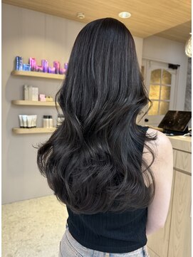 リリー(Lilley) 【西村光平】艶カラー/前髪顔周り/韓国ヘア