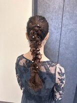 ミラ(Mila) ロングの方にオススメ＊ポニーアレンジ