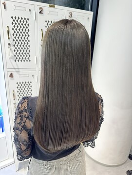 ネイロ 日本橋(NeiRo) 小顔くびれレイヤーカラー大人ショートボブひし形ショートカット