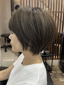 ハーツ(Heart's) 白髪ぼかし脱白髪染め似合わせショートボブ40代50代60代