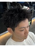 緩めツイストスパイキーショート