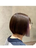ショートボブ×インナーカラーパープル