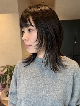 コンフィー(comfy) 【mimura】レイヤーボブ　ミディアムボブ　顔周りレイヤー　草加