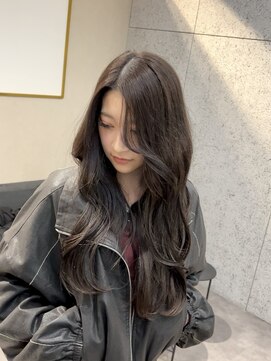 ローレン(Lolen.) ダークグレージュ/イメチェン似合わせレイヤーカット